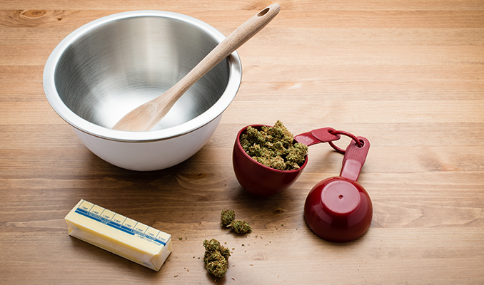 Tiramisù Ricco in THC: Una Deliziosa Ricetta per Chi Cucina con la Cannabis